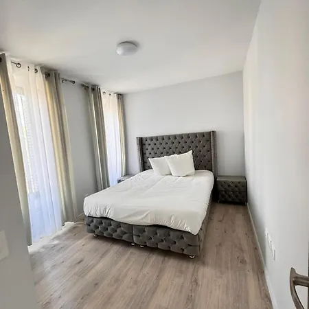 Holiday home Maison Avec 3 Chambres, Paris Centre 20min, Orly 20min, 35min Longjumeau